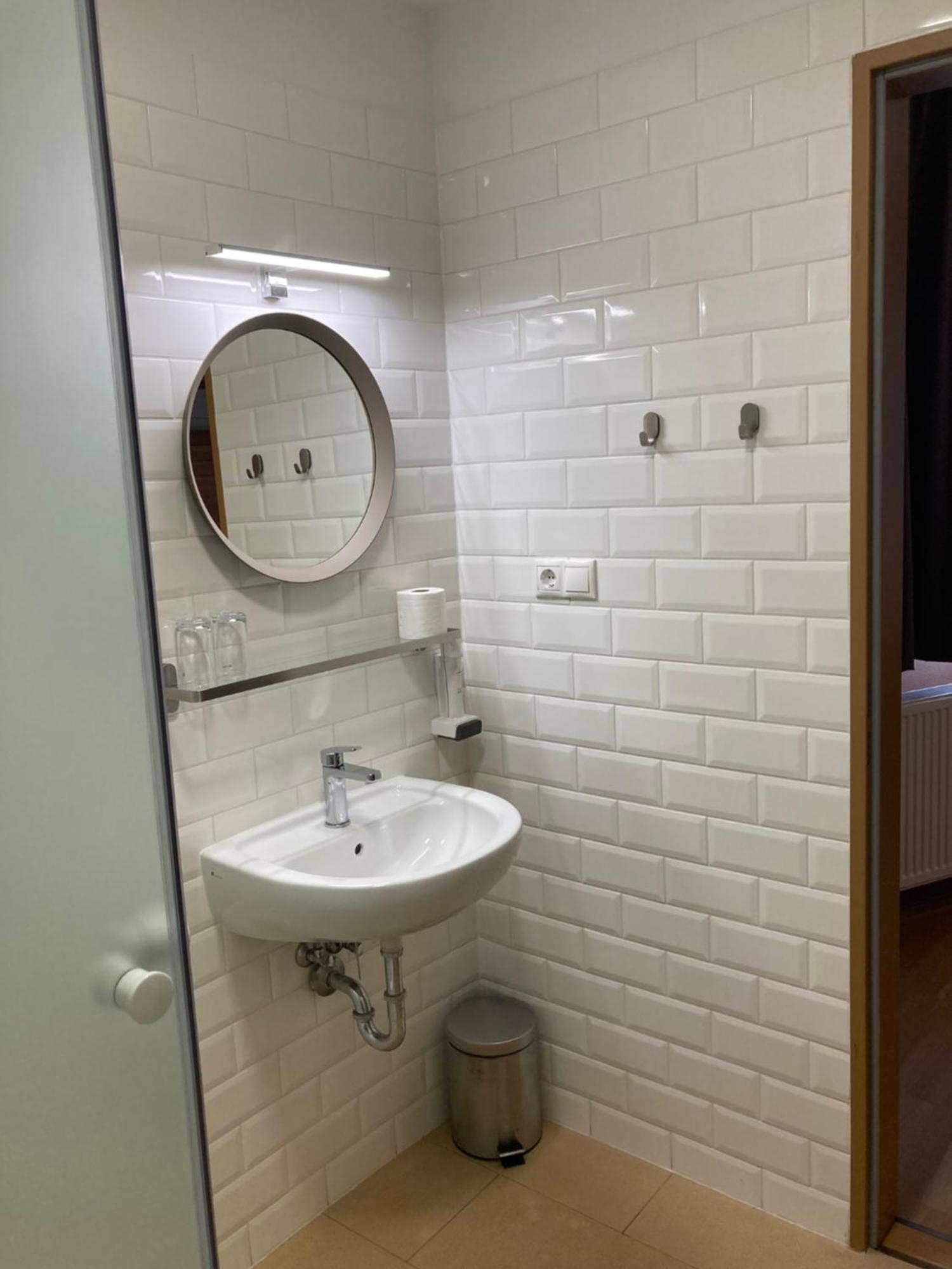Nautilus Etterem Es Panzio Hotel Dabas Luaran gambar